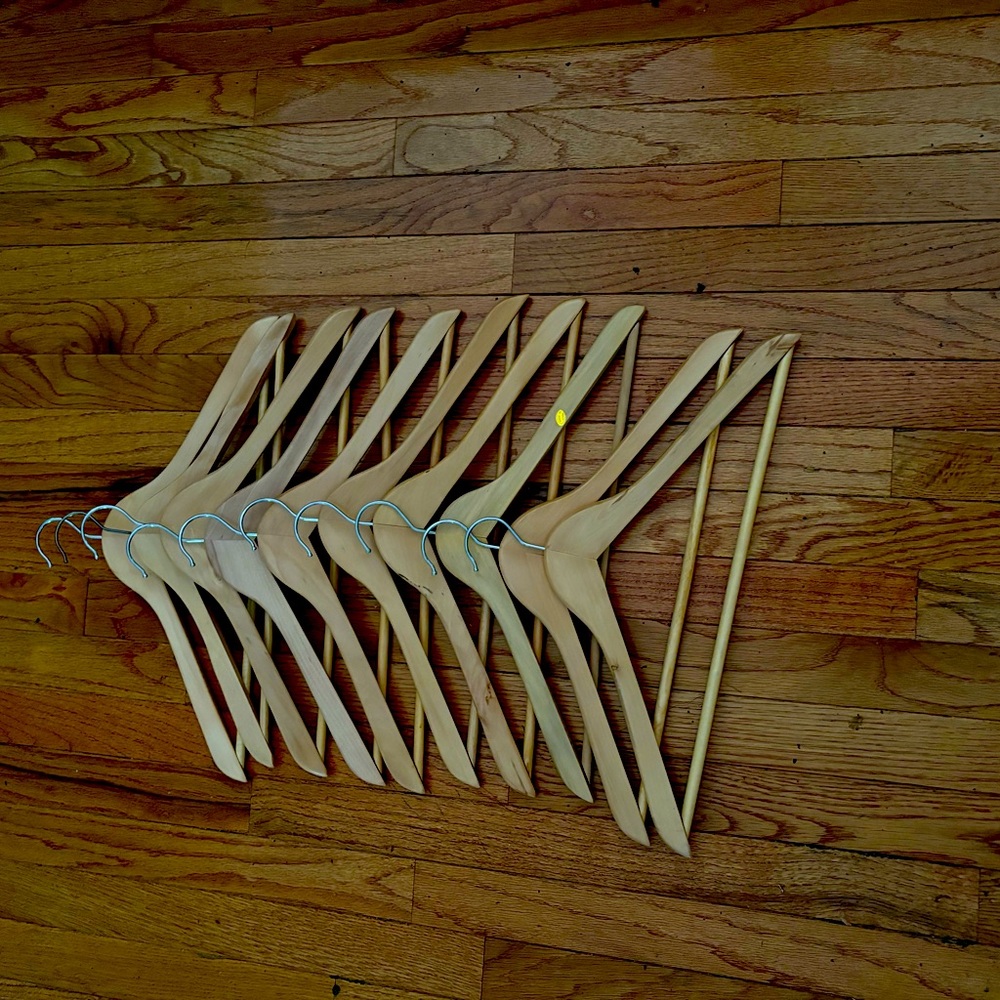 Wood clothes hanger